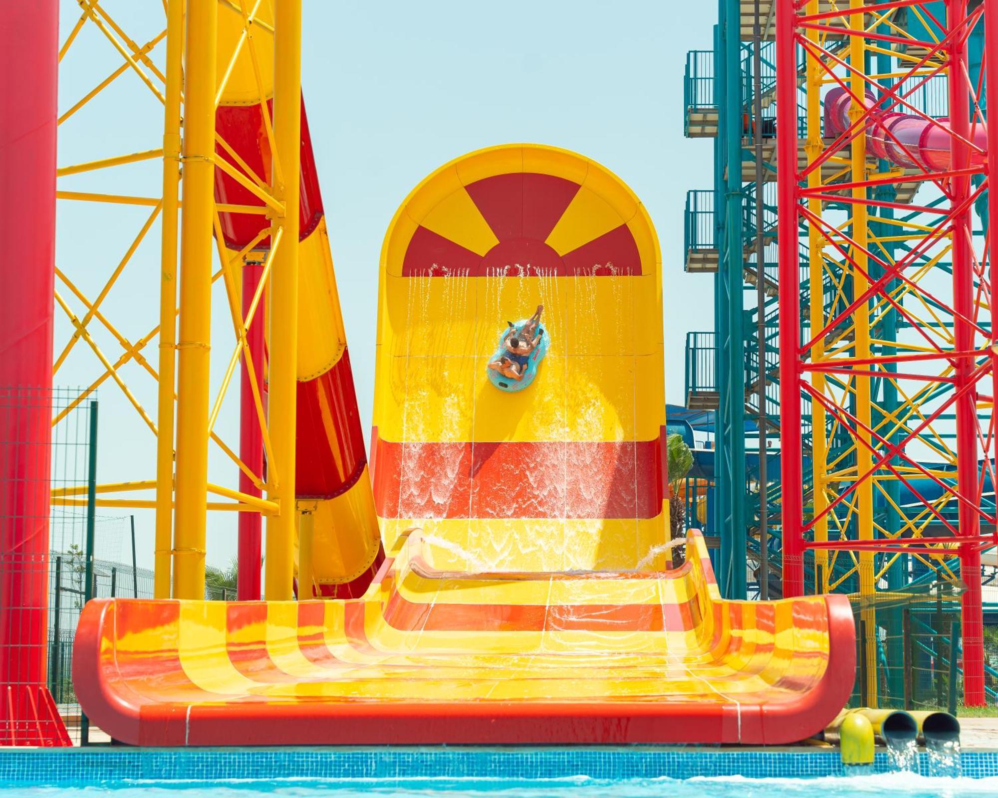 Waves Aqua Resort Kenitra Exterior foto The "Big Yellow Box"